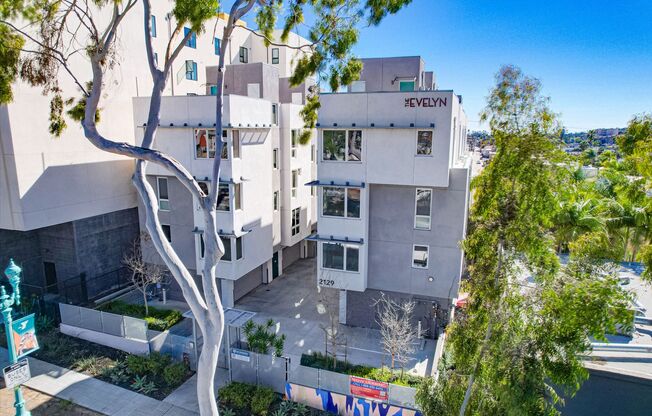 Townhome with Rooftop| Spacious 2-Bedroom Loft with Massive Private Rooftop Deck