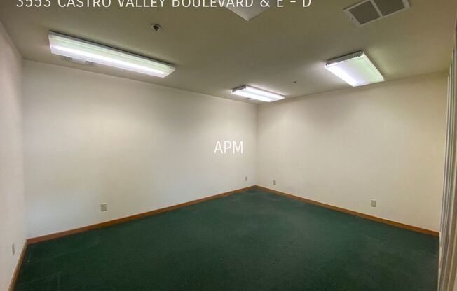 Studio, 1,420 sqft, $2,500