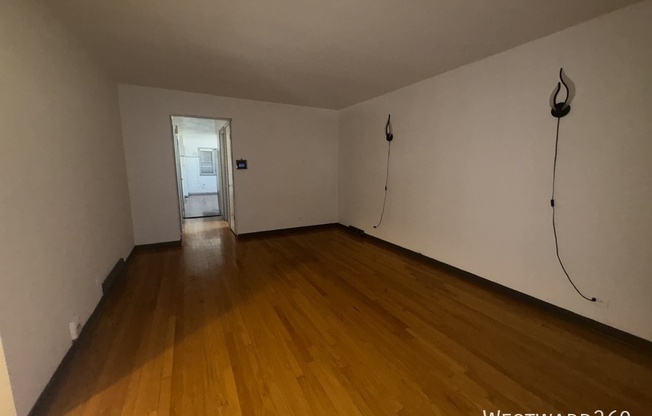 13820 S TRACY