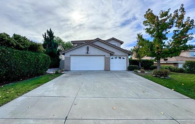 Recently upgraded 5 bedroom South Temecula home for LEASE!