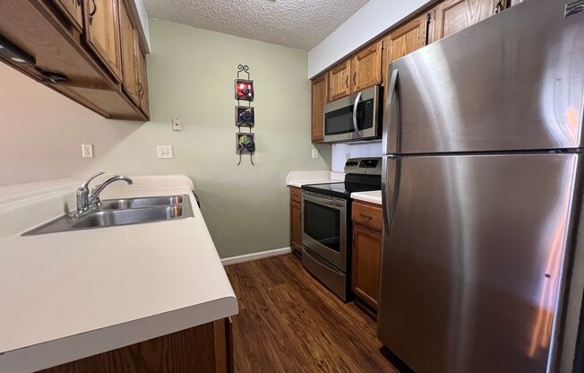 2 beds, 2 baths, $1,650