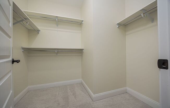 2 beds, 2 baths, 1,262 sqft, $2,200, Unit 302