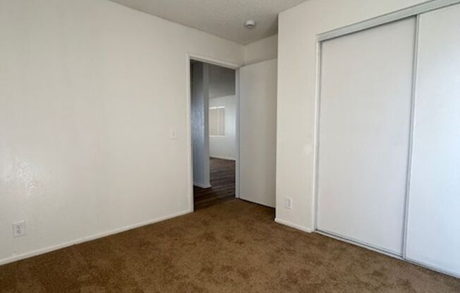 2 beds, 1 bath, $2,095