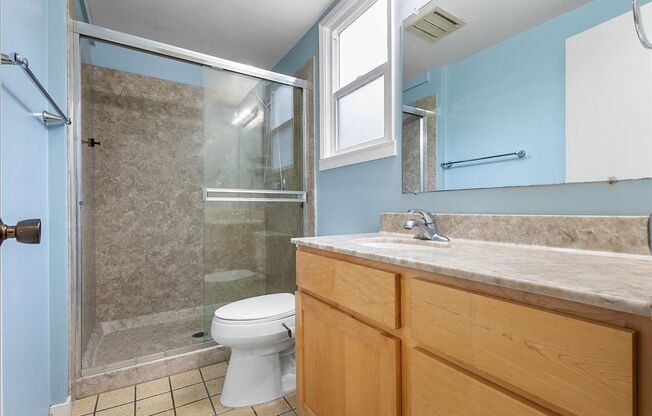 Santa Clara Ave 2146 - 2148