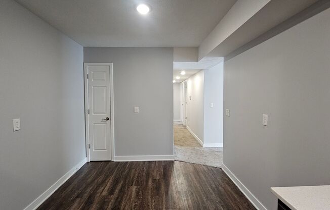 2 beds, 2 baths, 1,150 sqft, $1,250, Unit 1026 - 315