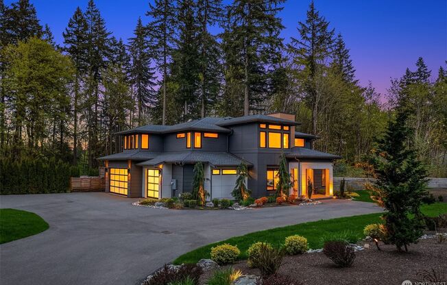 Contemporary Luxury Meets Exceptional Privacy in Woodinville