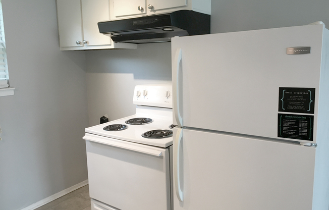 2 beds, 1 bath, 800 sqft, $1,095, Unit 15