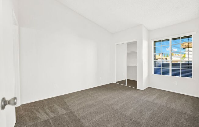 1 bed, 1 bath, 600 sqft, $1,895, Unit J277