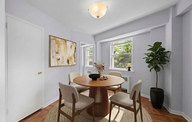 2 beds, 1 bath, 930 sqft, $1,490, Unit 105
