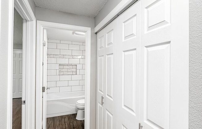 2 beds, 2 baths, 1,096 sqft, $1,575, Unit 1891C