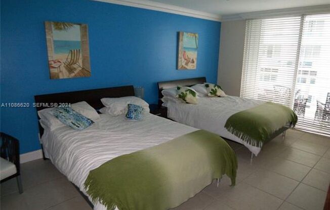 2 beds, 2 baths, 1,350 sqft, $4,500, Unit 5151 Collins Av # 1030