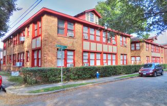 2 beds, 1 bath, $1,275, Unit B3607