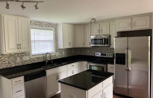 3 Bedroom, 2 Bath Ranch-Style home located in the Farmwood Subdivision!