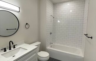 Studio, 1 bath, 360 sqft, $1,350