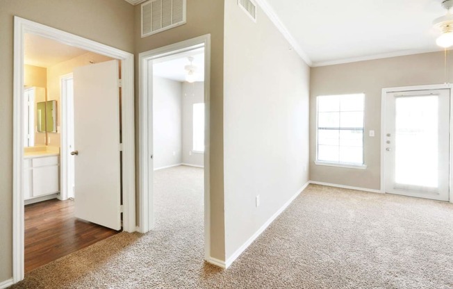 Apartment with Natural Light at Stoneleigh on Cartwright Apartments, J Street Property Services, Texas
