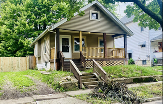 1036 NEPTUNE AVE