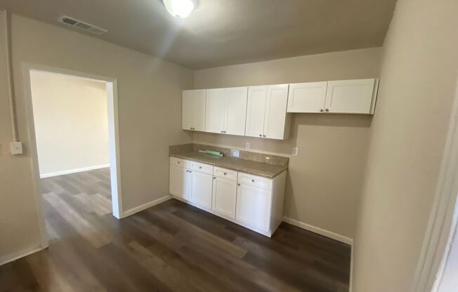 3 beds, 1 bath, $1,495