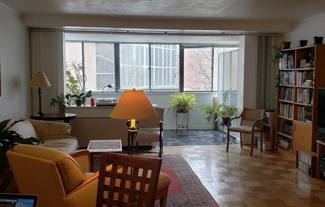 1 bed, 1 bath, 802 sqft, $3,150, Unit 5H