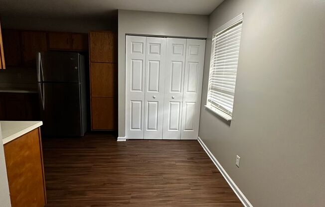 3 bedroom 2.5 bath townhouse Apt