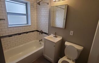 1 bed, 1 bath, 450 sqft, $995, Unit 3