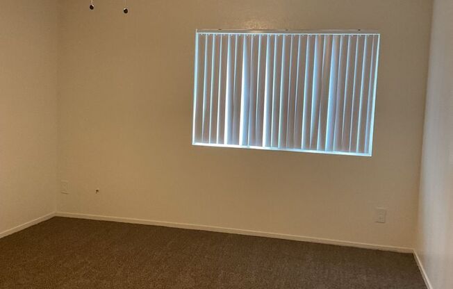 2 beds, 1 bath, 968 sqft, $1,345, Unit 1632-139