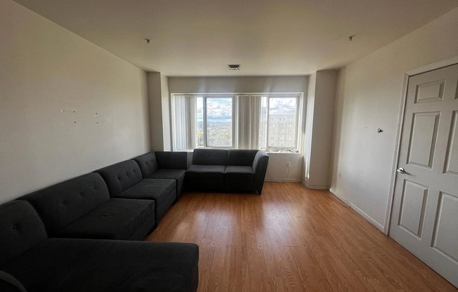 1 Cityview Ln