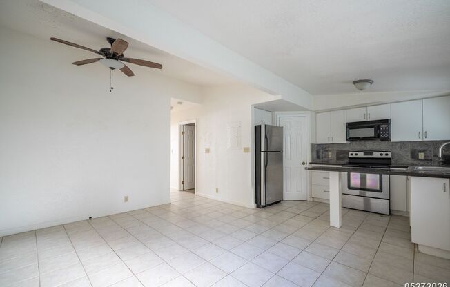 $3000 / 2 Bed / 1 Bath / 1 Parking IN WAIALUA
