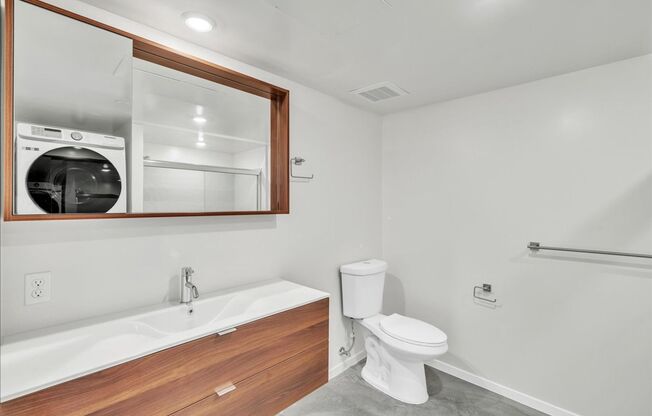 Studio, 1 bath, 685 sqft, $2,575, Unit 501