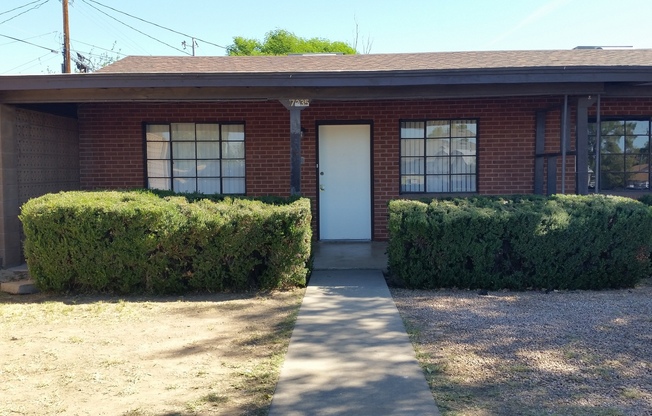 Location!! Awesome 1 bed 1 bath in Historic Glendale