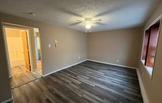 2 beds, 1 bath, $1,125