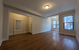 2650 N MILWAUKEE AVE