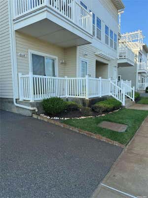 3 beds, 2 baths, $3,350, Unit 2