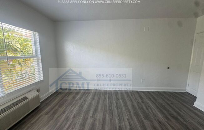 1 bed, 1 bath, 716 sqft, $1,795, Unit 18