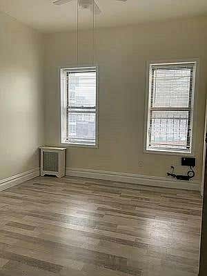 Studio, 1 bath, 600 sqft, $1,920, Unit 4LF