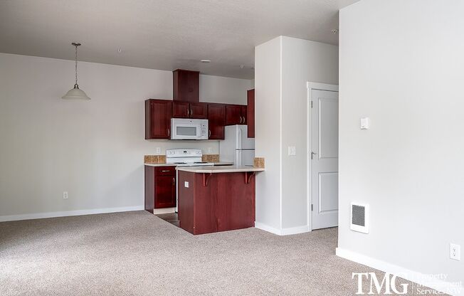 2 beds, 2 baths, 825 sqft, $1,599, Unit 1-12B