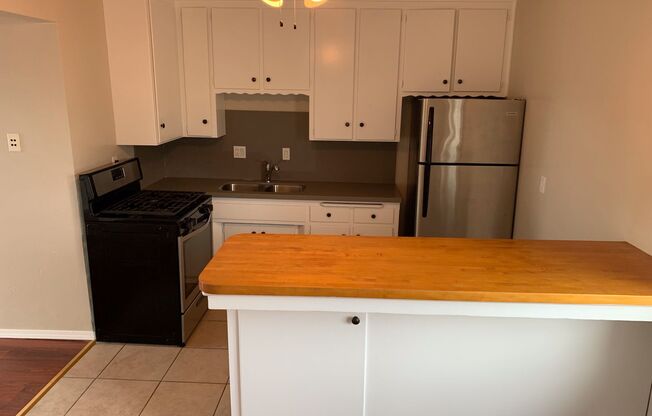 1 bed, 1 bath, $1,795, Unit Unit 240