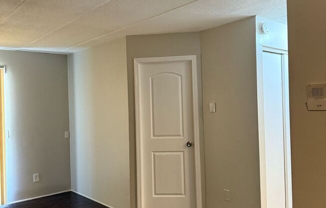Sarvis Apartments