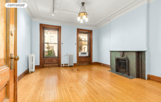 362 W 46 ST