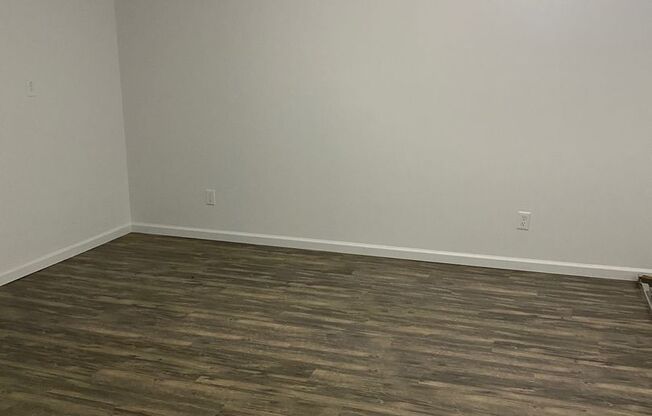 One Bedroom Apartment in Roxana