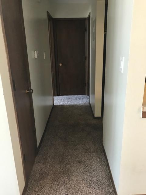 1 bed, 1 bath, 625 sqft, $850, Unit 4112 Wyndsor Terrace Building 1 #15