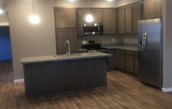 3 beds, 2 baths, 1,645 sqft, $1,795, Unit 2