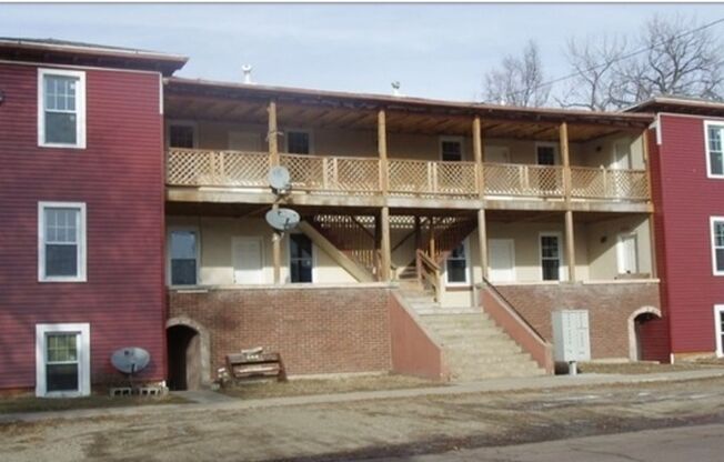 Rustic Apartments on 2nd