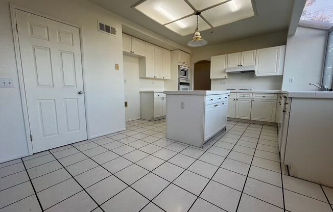 4 beds, 3.5 baths, $3,495, Unit Unit-1