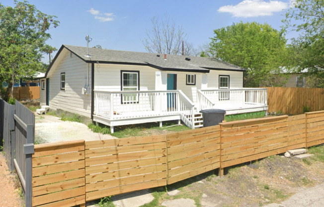 Lovely Denver Heights 3 Bed Home