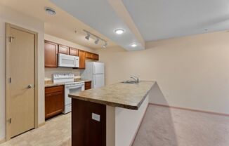 2 beds, 1 bath, 1,000 sqft, $1,695, Unit 2888 - 102