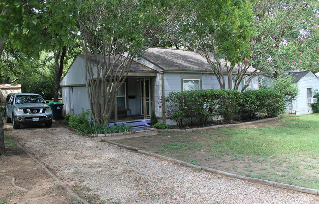 Cozy 2-Bedroom Home for Lease