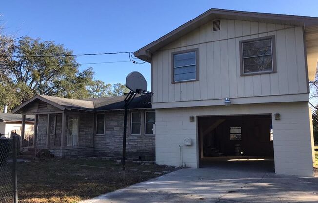 Beautiful fully remodeled home!