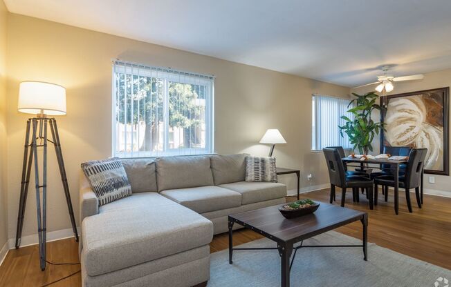 Acacia Apartments
