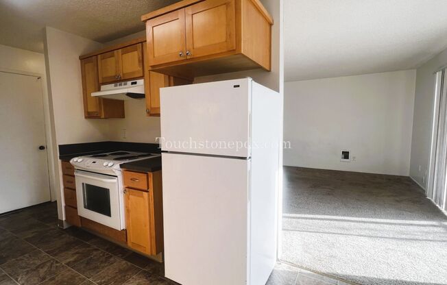 1 bed, 1 bath, $1,195, Unit 5802-3