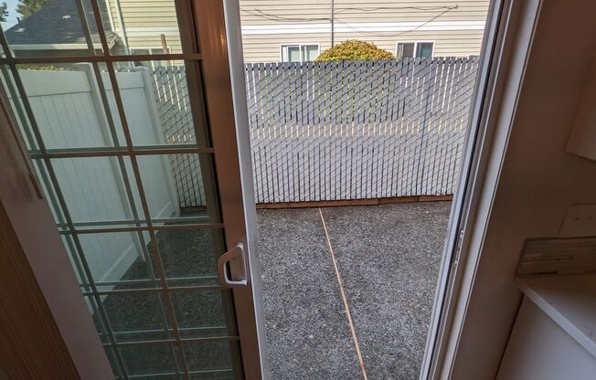 2 beds, 1.5 baths, 900 sqft, $1,425, Unit 7873